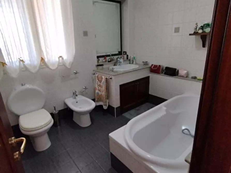 Immagine 4 di Appartamento in vendita  a Floridia