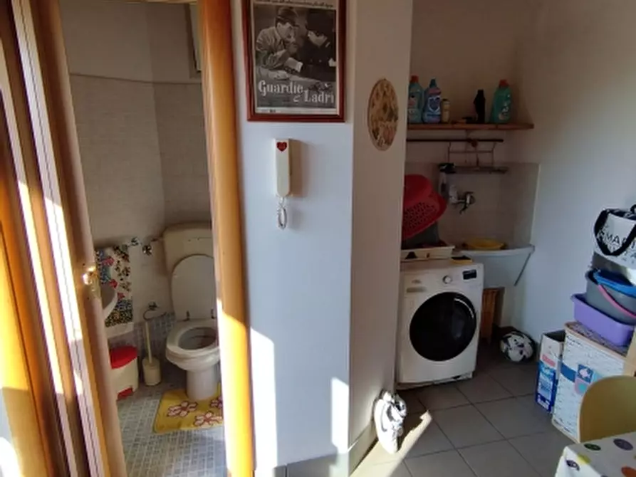 Immagine 10 di Appartamento in vendita  a Floridia