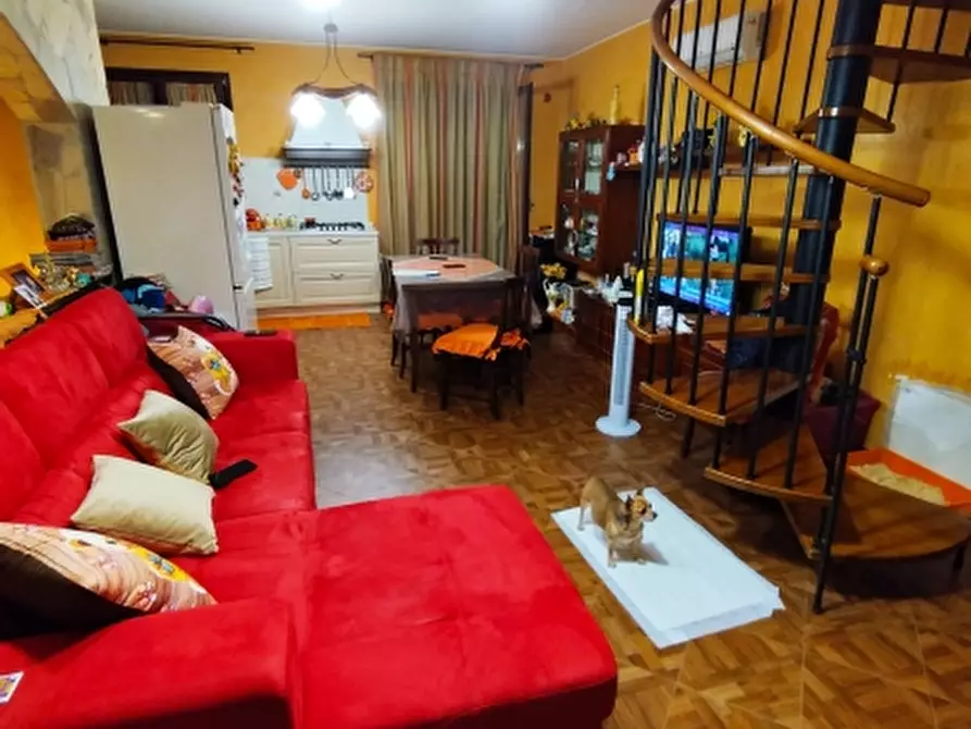 Immagine 5 di Casa indipendente in vendita  a Solarino