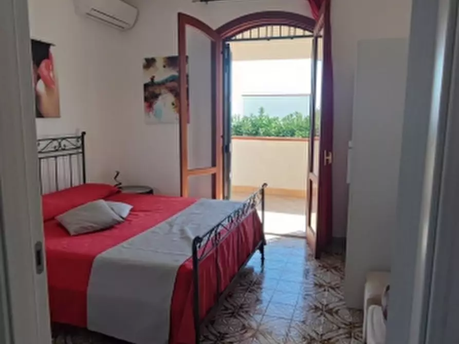 Immagine 21 di Villa in vendita  in Via Castore 23 a Siracusa