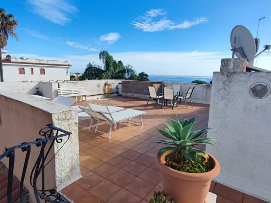 Immagine 27 di Villa in vendita  in Via Castore 23 a Siracusa