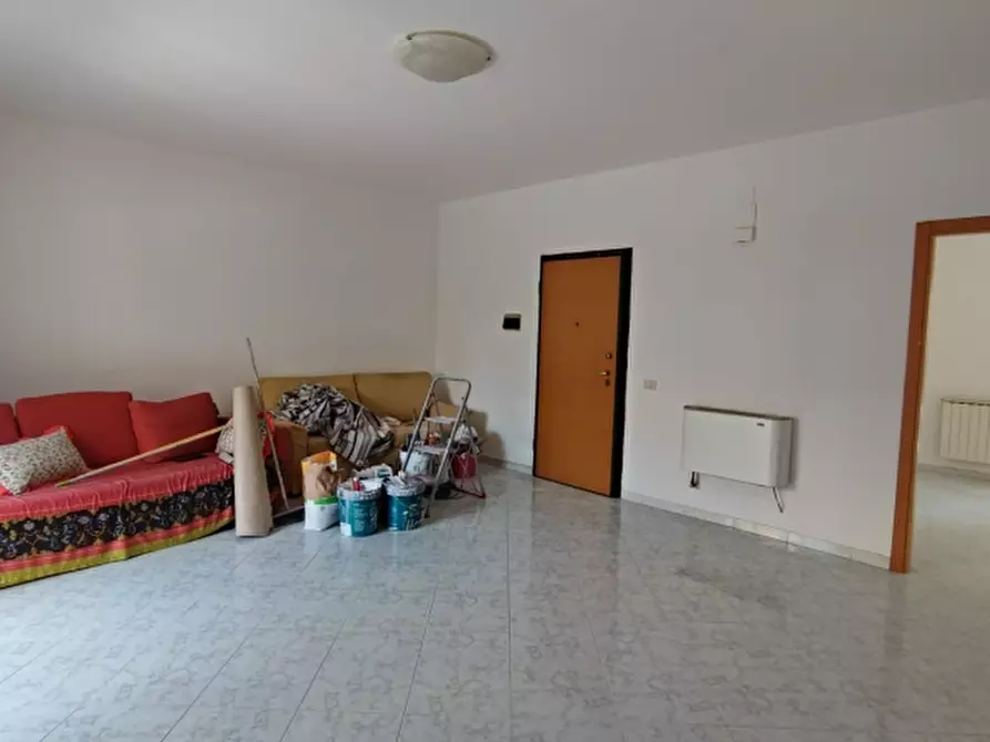 Immagine 1 di Appartamento in vendita  in Via mattarella a Floridia