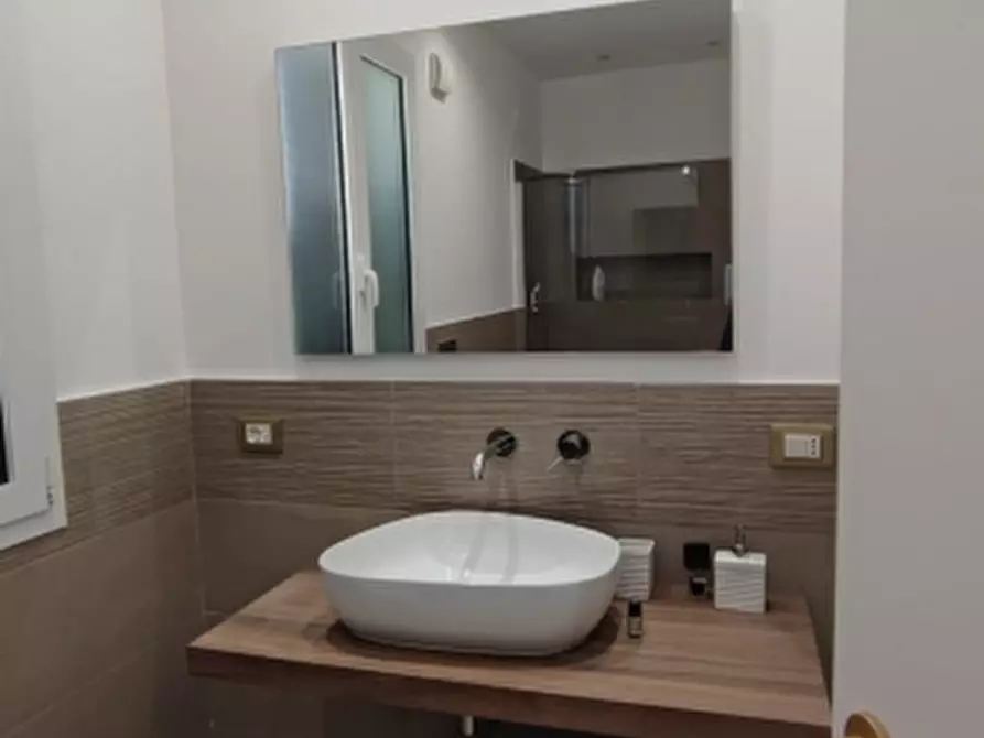 Immagine 23 di Appartamento in vendita  in ViaGandhi a Floridia