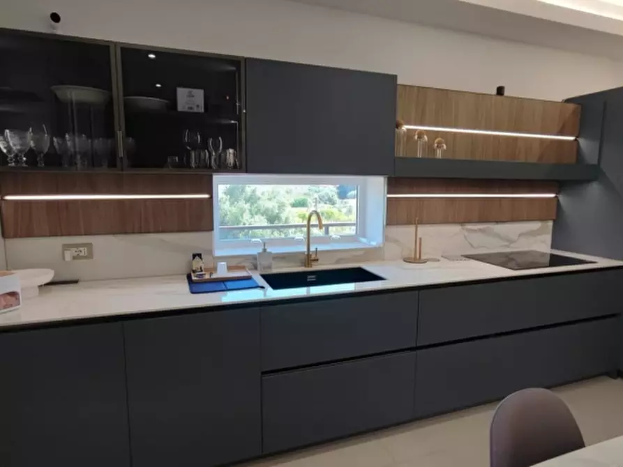 Immagine 10 di Appartamento in vendita  in ViaGandhi a Floridia