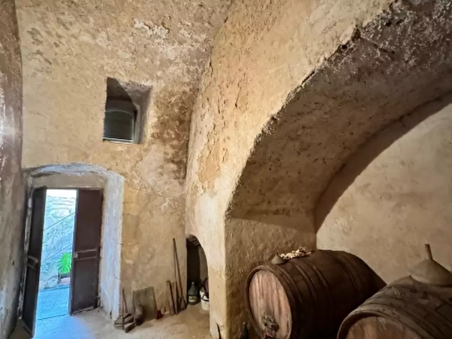 Immagine 4 di Palazzo in vendita  in ViamXI Febbraio a Ispica