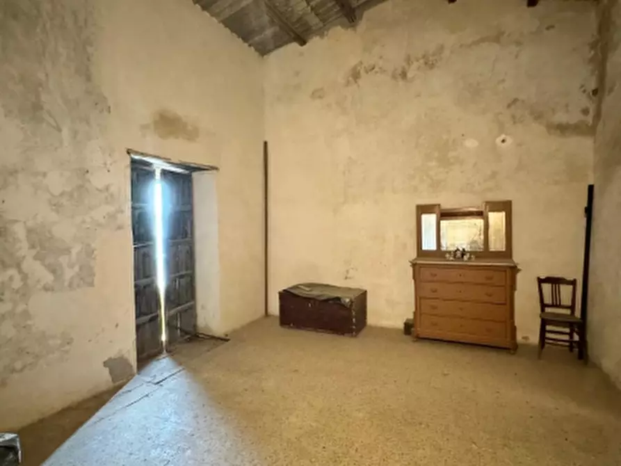 Immagine 15 di Palazzo in vendita  in ViamXI Febbraio a Ispica