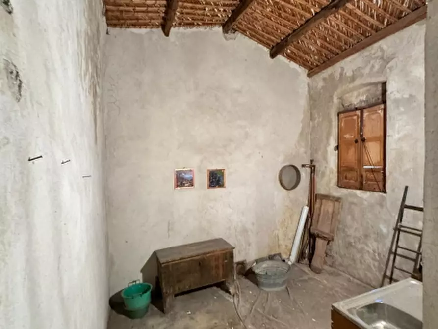 Immagine 16 di Palazzo in vendita  in ViamXI Febbraio a Ispica