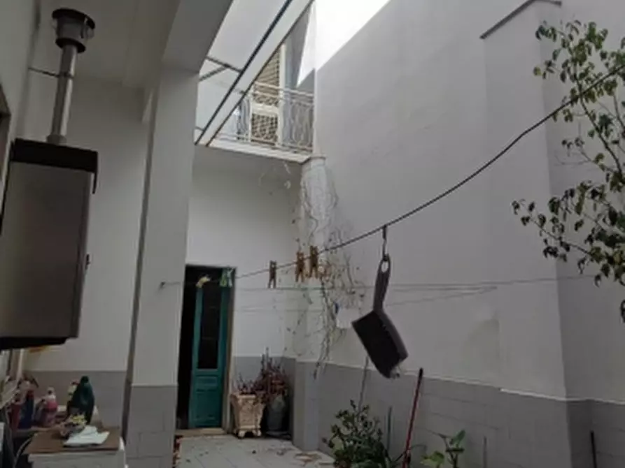 Immagine 4 di Casa indipendente in vendita  in Corso Vittorio Emanuele a Floridia