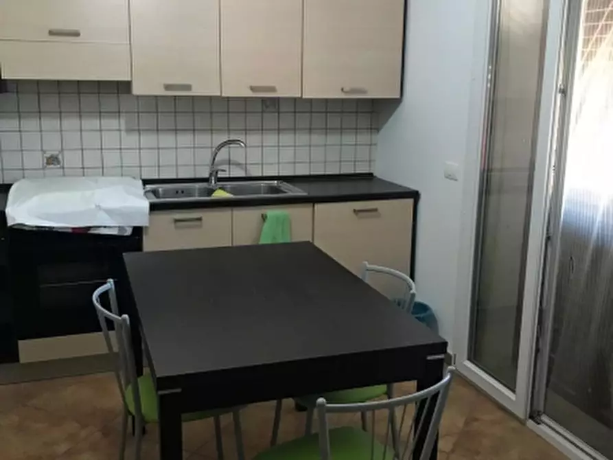 Immagine 3 di Appartamento in affitto  in via Scevola a Floridia