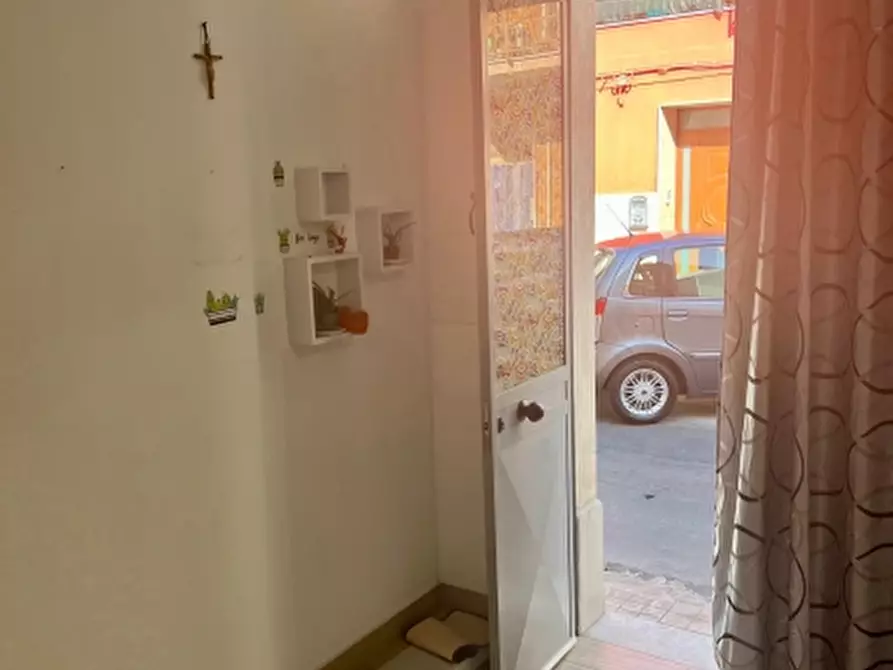 Immagine 4 di Casa indipendente in vendita  in Via Ibla a Floridia