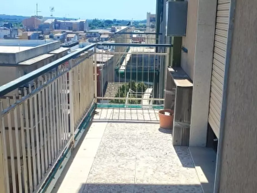 Immagine 31 di Appartamento in vendita  in Via Milano 4 a Floridia