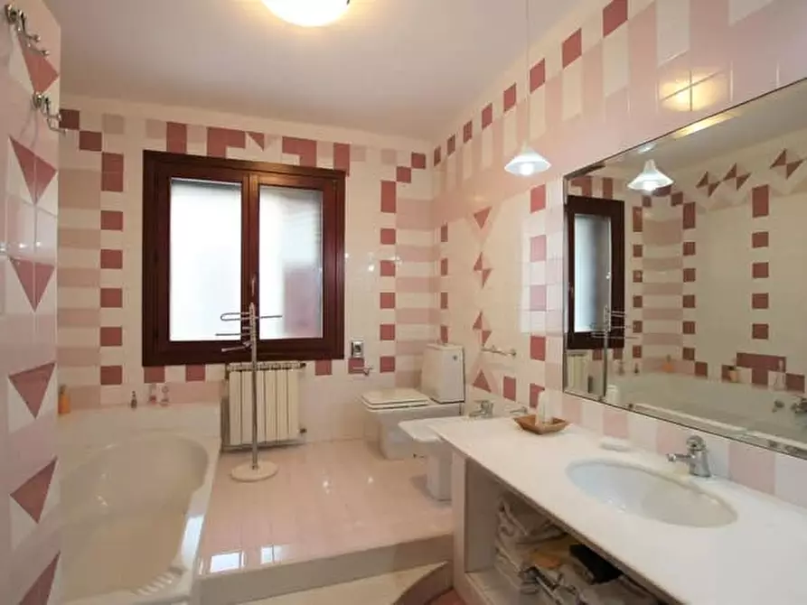Immagine 7 di Casa semindipendente in vendita  in Via Torino 1 a Floridia