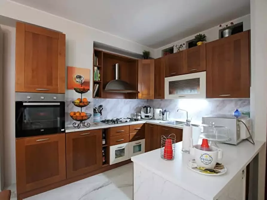 Immagine 9 di Casa semindipendente in vendita  in Via Torino 1 a Floridia
