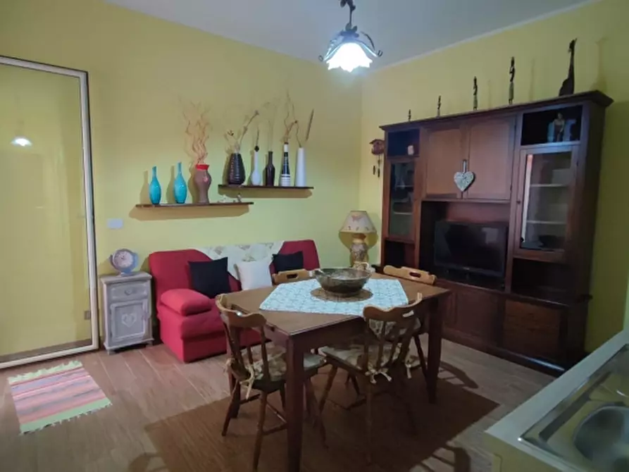 Immagine 2 di Appartamento in affitto  in Via Torino a Floridia