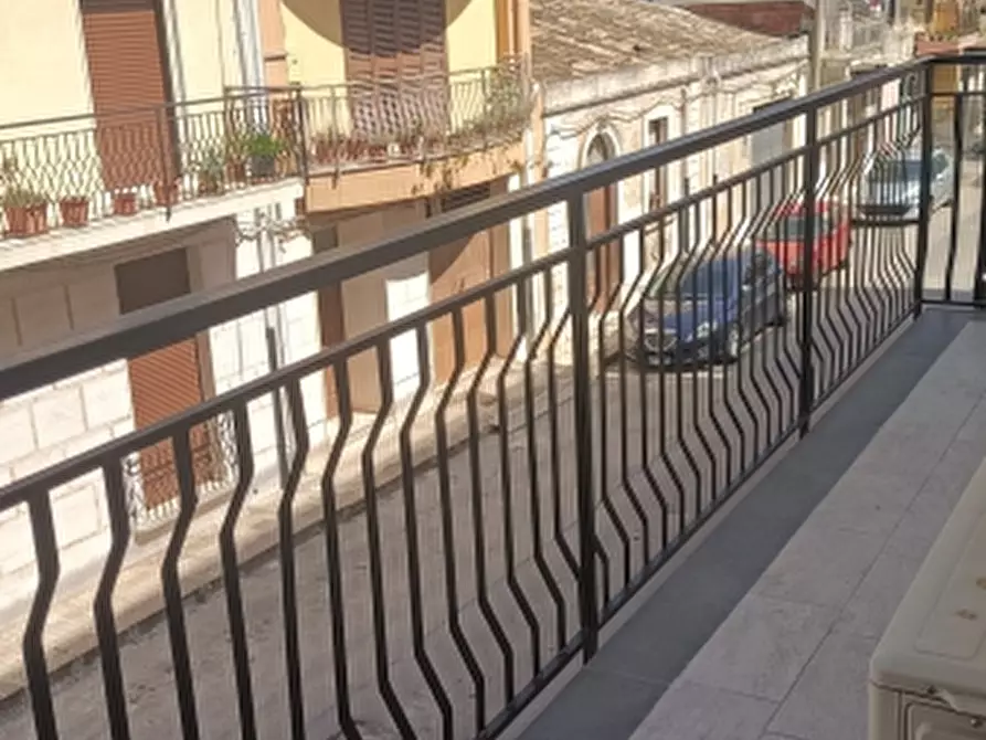 Immagine 12 di Appartamento in affitto  in via garibaldi a Floridia