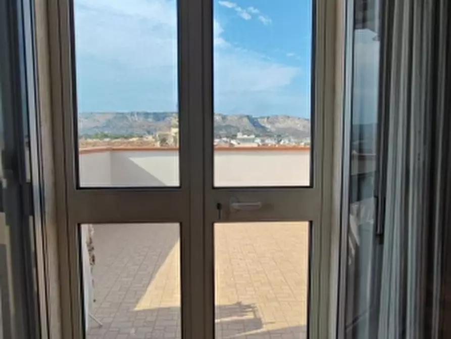 Immagine 6 di Appartamento in affitto  in Piazza Marconi a Floridia