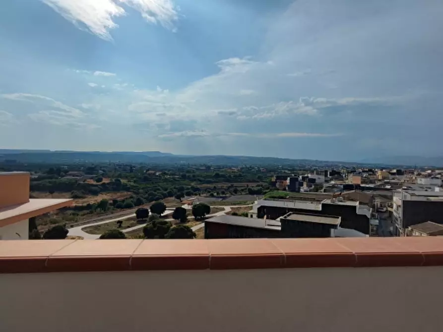 Immagine 29 di Appartamento in affitto  in Piazza Marconi a Floridia