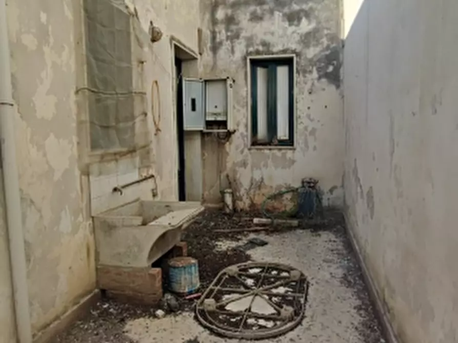 Immagine 17 di Casa indipendente in vendita  in Via Ariosto 110 a Floridia