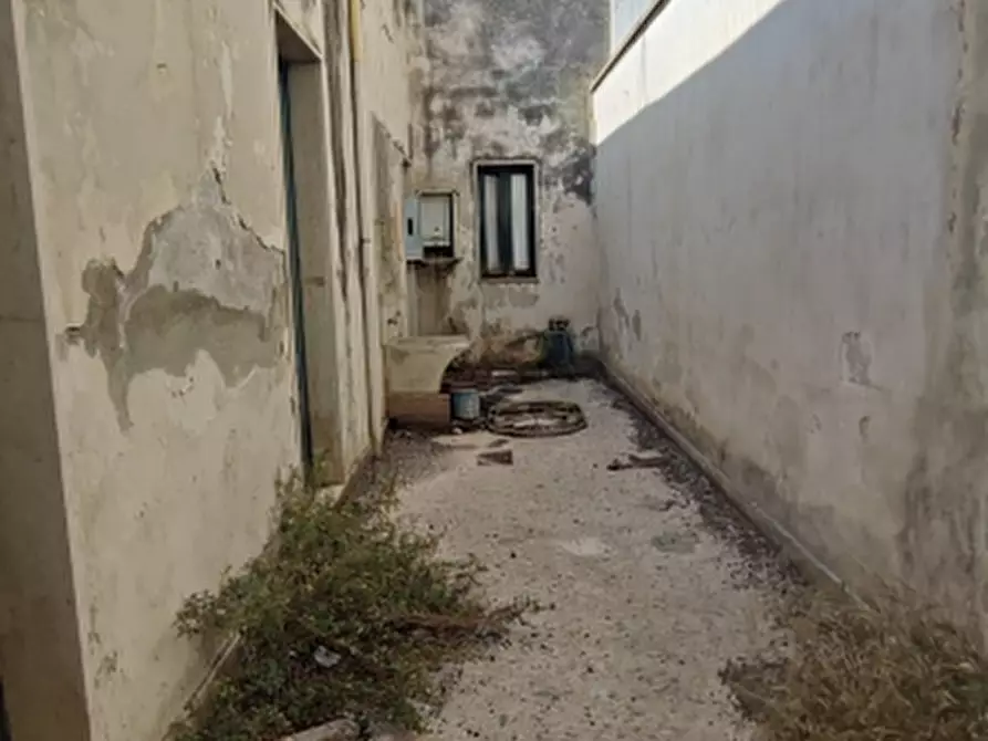 Immagine 15 di Casa indipendente in vendita  in Via Ariosto 110 a Floridia