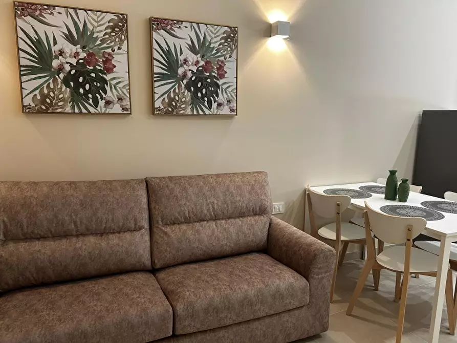 Immagine 19 di Casa vacanze in affitto  in Via Avola a Floridia