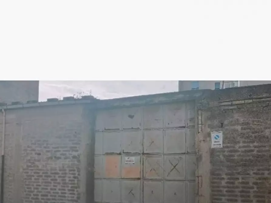 Immagine 6 di Magazzino in vendita  in Via Firenze a Floridia