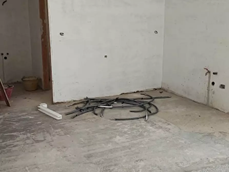 Immagine 8 di Appartamento in vendita  in Via Bissolati a Solarino