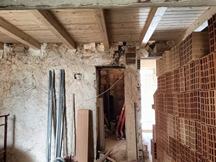 Immagine 5 di Casa indipendente in vendita  in Via Alfieri 13 a Floridia