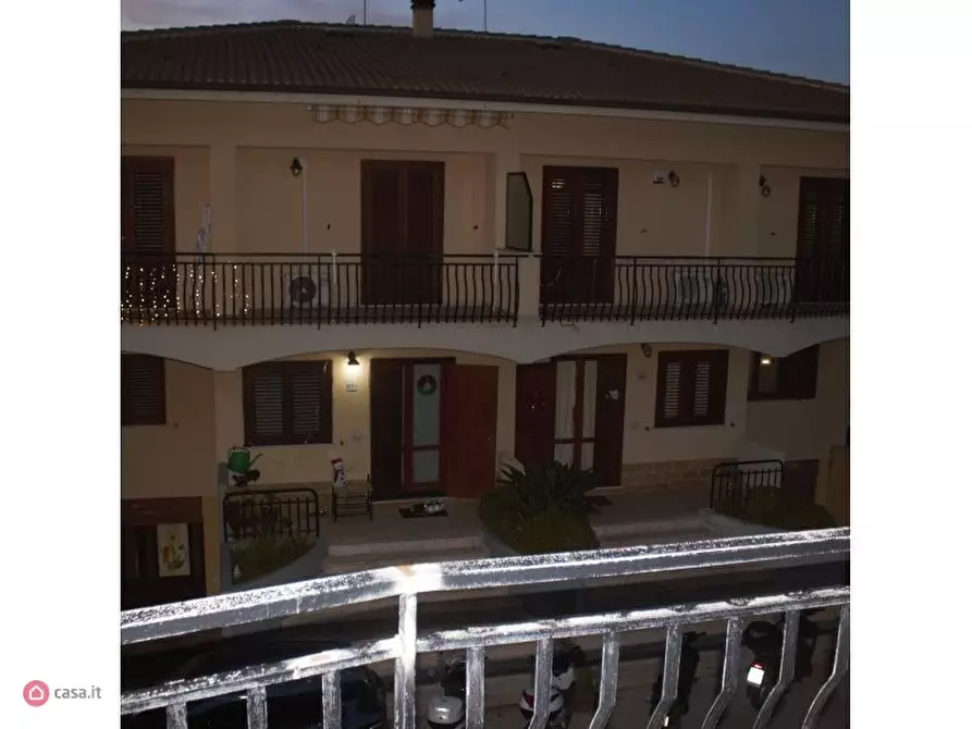 Immagine 2 di Villetta a schiera in vendita  a Siracusa