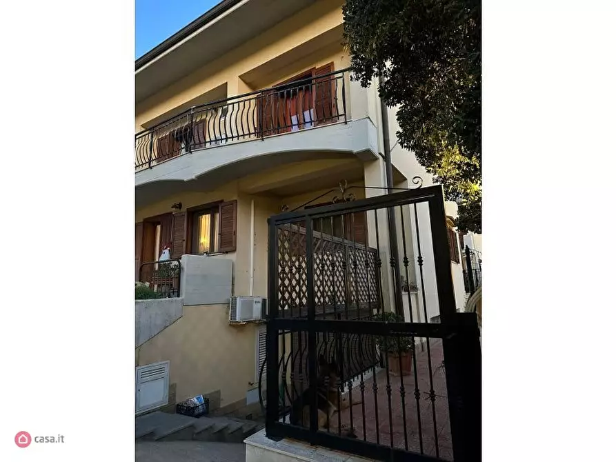 Immagine 3 di Villetta a schiera in vendita  a Siracusa