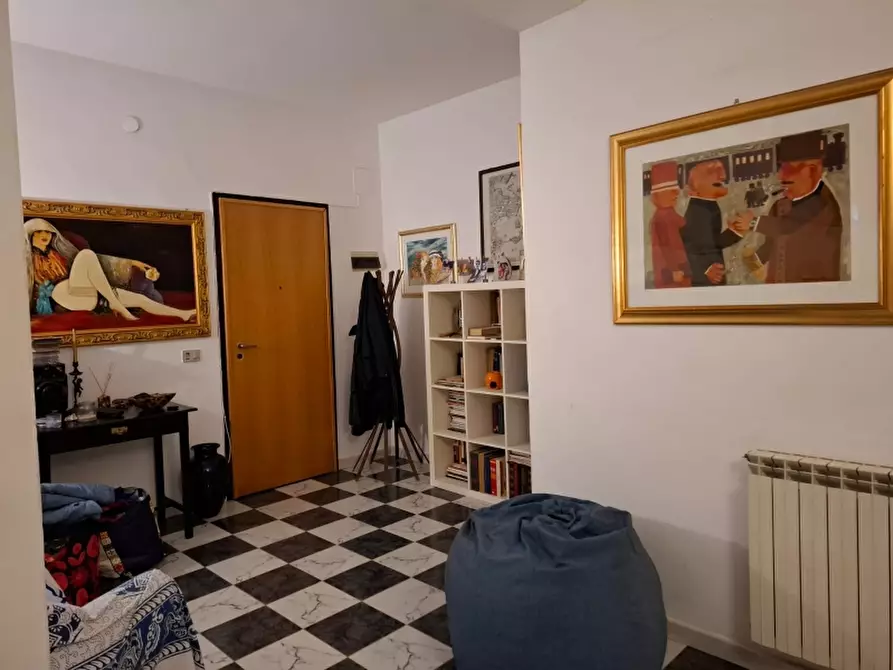 Immagine 2 di Appartamento in vendita  in Piazza Einaudi a Floridia