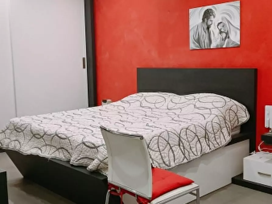 Immagine 15 di Appartamento in affitto  in Via Alfieri a Floridia