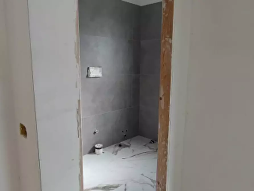 Immagine 9 di Appartamento in vendita  in Via Bissolati a Solarino