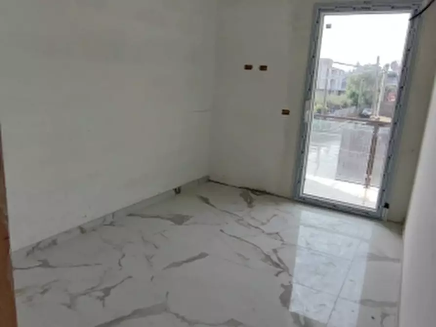 Immagine 15 di Appartamento in vendita  in Via Bissolati a Solarino