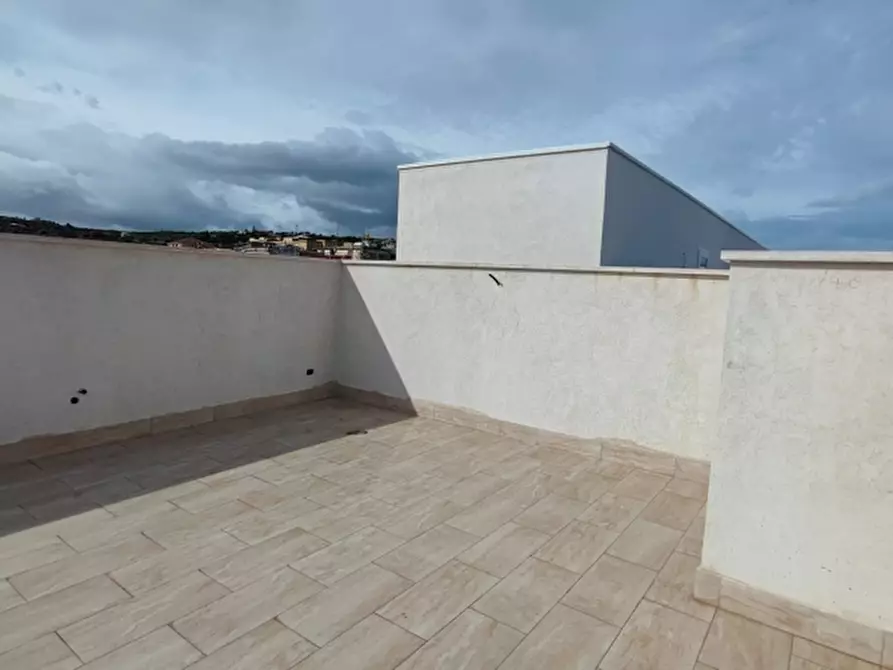 Immagine 31 di Appartamento in vendita  in Via Bissolati a Solarino