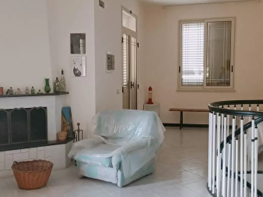 Immagine 7 di Villa in vendita  a Solarino