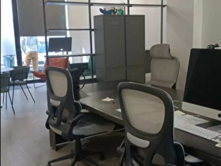 Immagine 4 di Locale commerciale in affitto  in Via Epicarmo a Siracusa