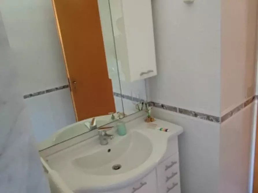 Immagine 17 di Appartamento in vendita  in Via Mattarella a Floridia