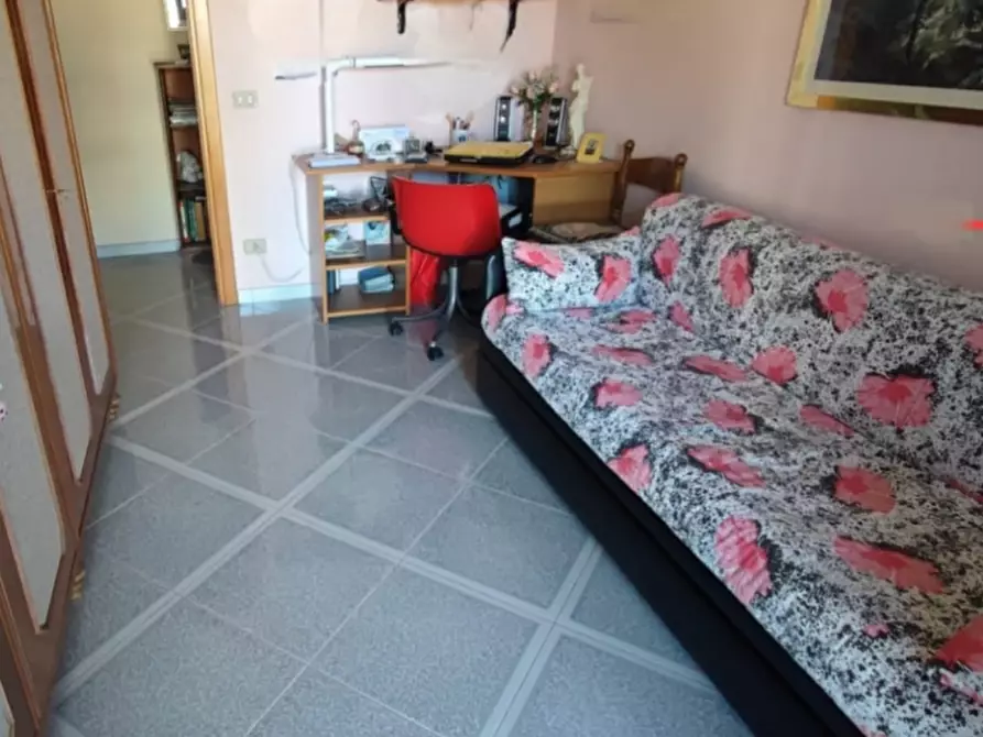 Immagine 21 di Appartamento in vendita  in Via Mattarella a Floridia