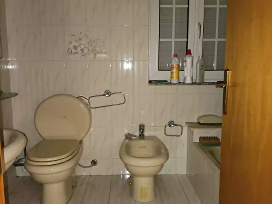 Immagine 10 di Casa indipendente in vendita  a Floridia