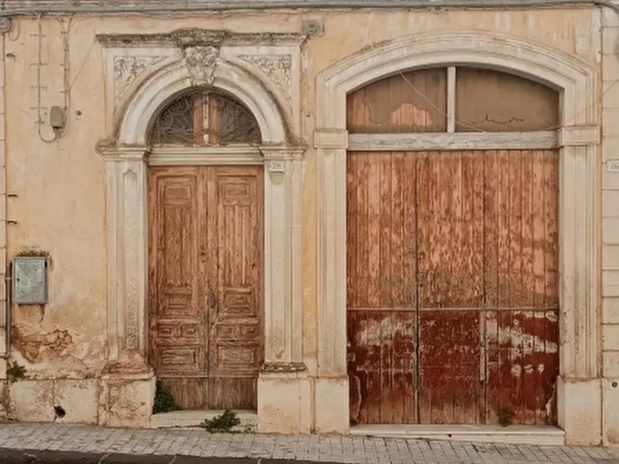 Immagine 3 di Casa indipendente in vendita  in Via Palestro 28 a Floridia