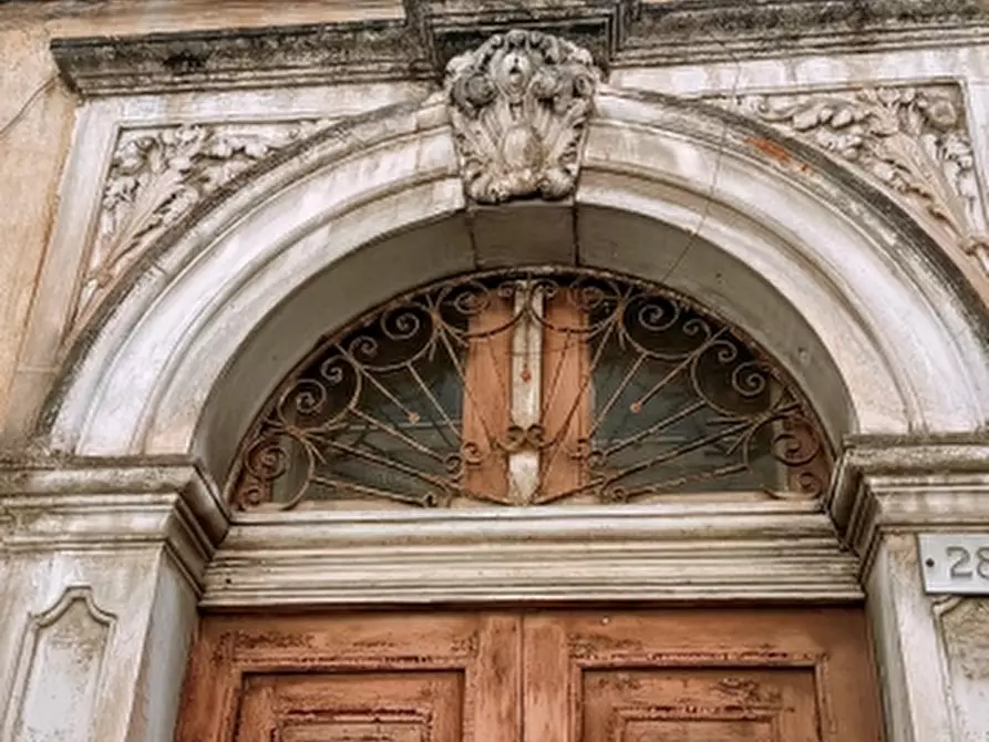 Immagine 1 di Casa indipendente in vendita  in Via Palestro 28 a Floridia