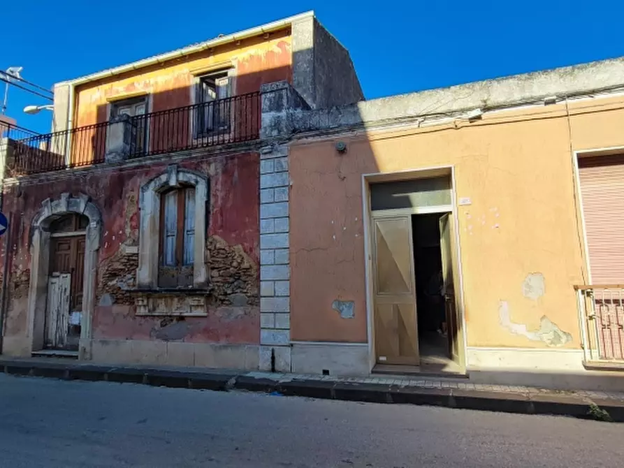 Immagine 2 di Casa indipendente in vendita  in Via Libertà 125 a Floridia