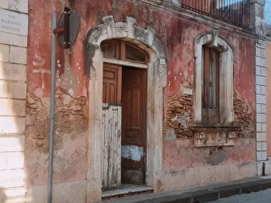 Immagine 3 di Casa indipendente in vendita  in Via Libertà 125 a Floridia