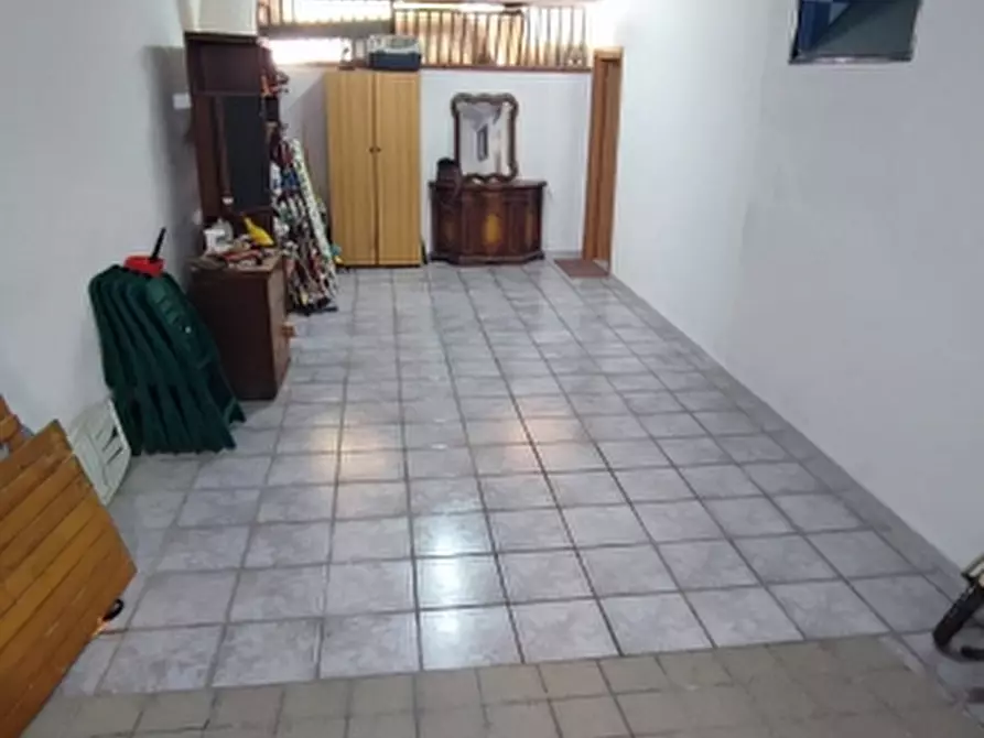 Immagine 2 di Box auto in vendita  in Via Sciascia 44 a Floridia