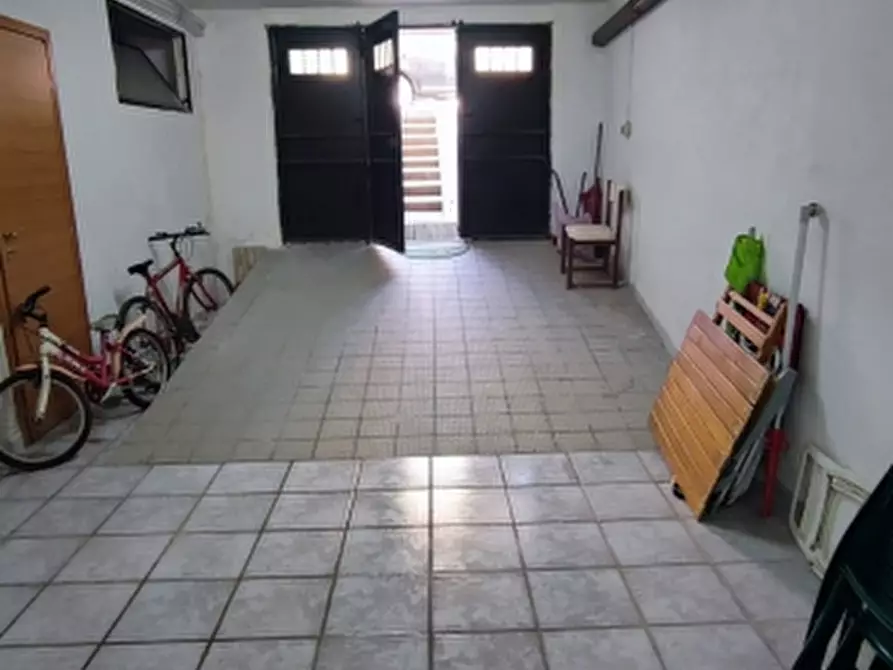 Immagine 3 di Box auto in vendita  in Via Sciascia 44 a Floridia