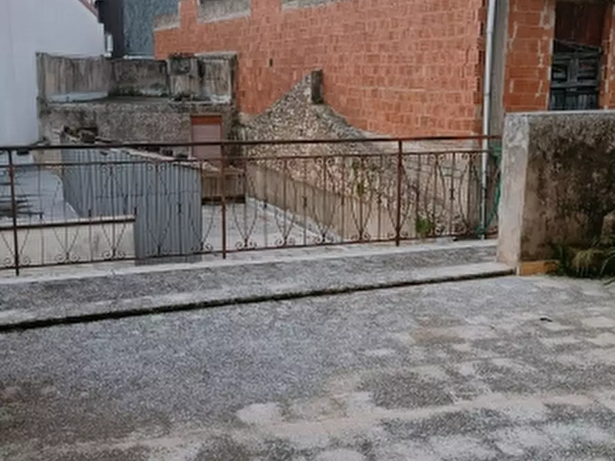 Immagine 18 di Appartamento in vendita  in Via Verdi 33 a Solarino