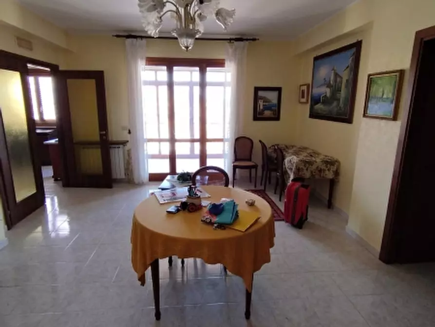 Immagine 6 di Appartamento in vendita  in Via Mattarella 25 a Floridia