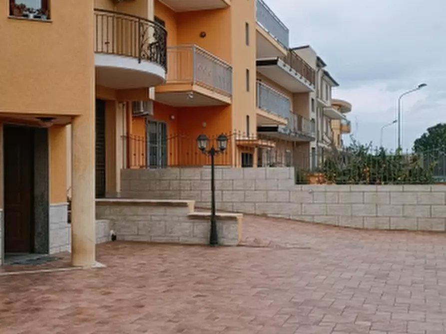 Immagine 3 di Villa in vendita  in Via Allende 17 a Floridia