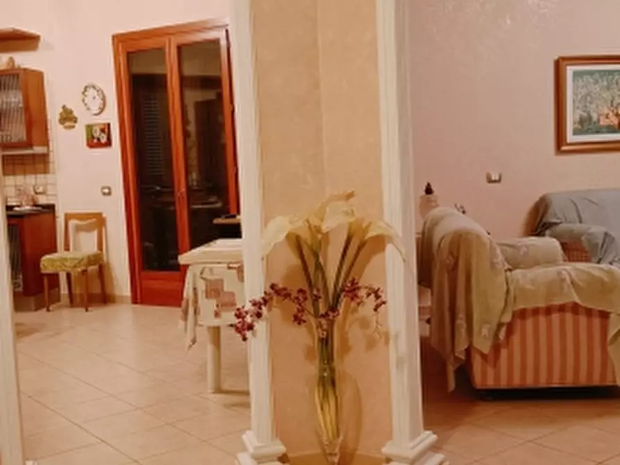 Immagine 16 di Villa in vendita  in Via Allende 17 a Floridia