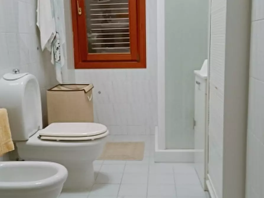 Immagine 29 di Villa in vendita  in Via Allende 17 a Floridia